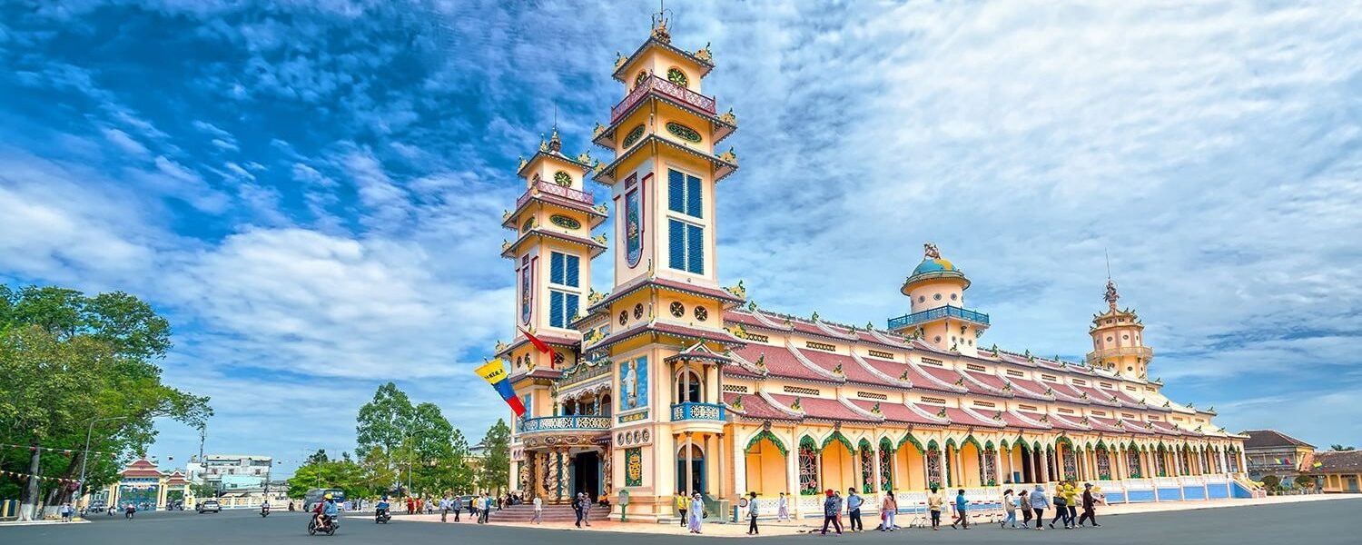 Banner Outside Tay Ninh Thanh That Cao Dai 1